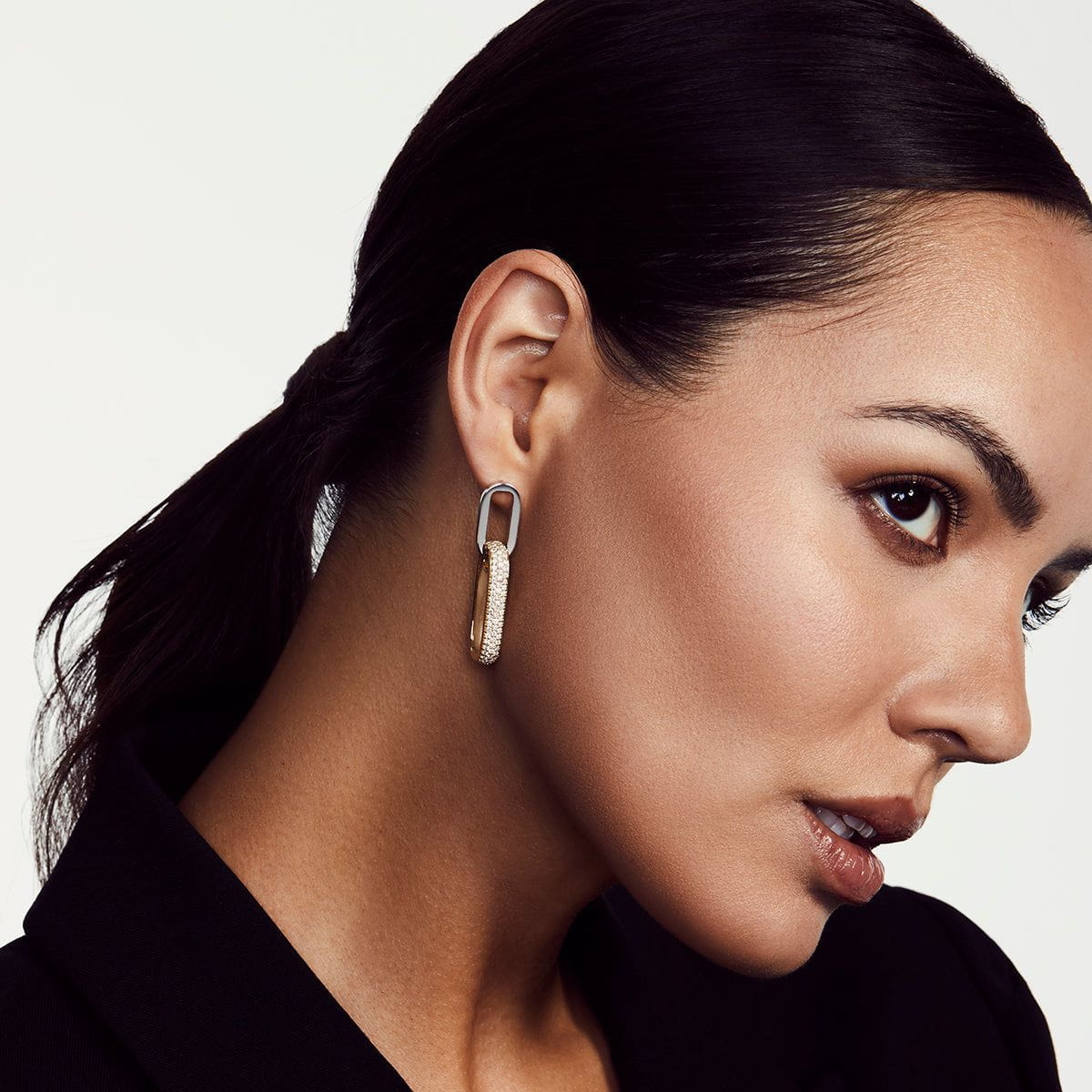 Double Luxe Link Wide Drop Earrings - Image 3