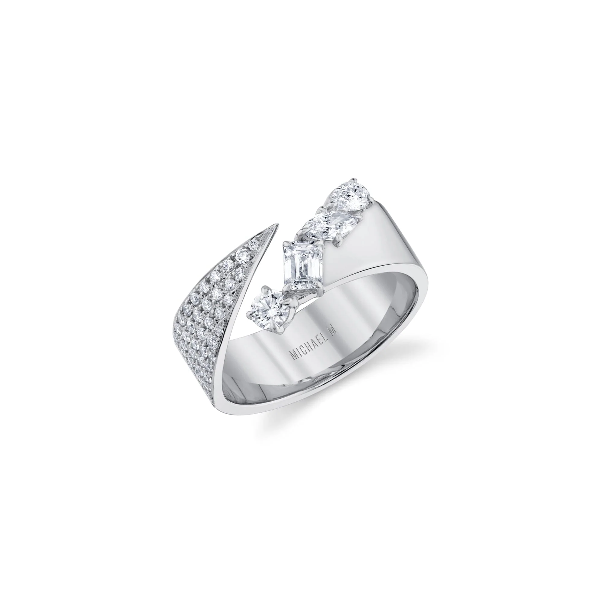 Montage Diamond Split Band With Pave - Image 5