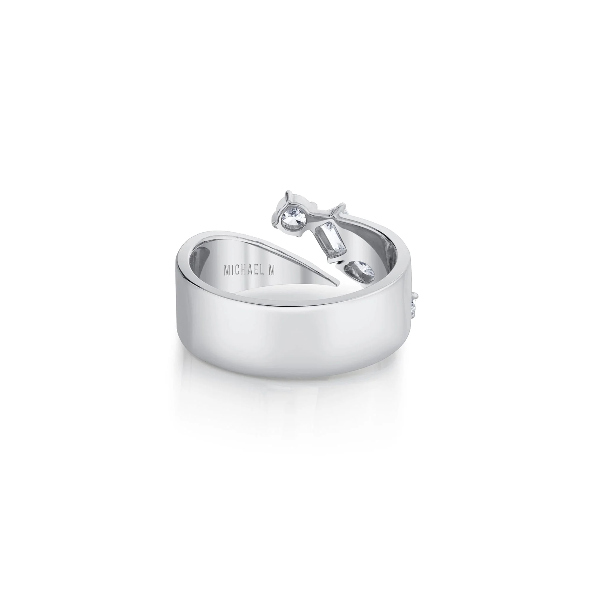 Montage Diamond Split Band With Pave - Image 8